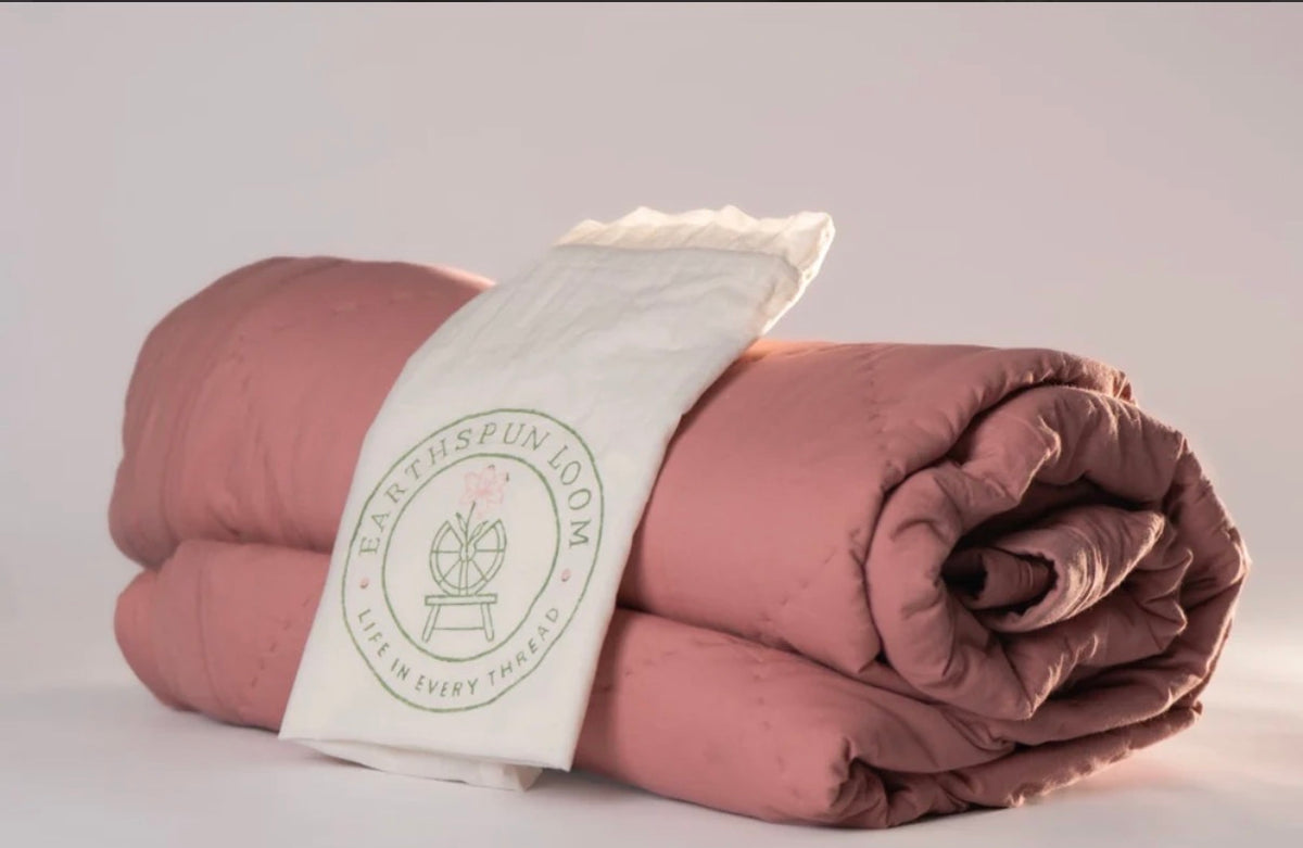 Organic Cambric Cotton Comforter – All-Season