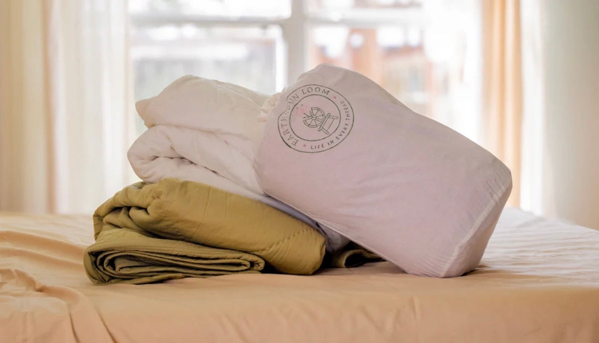 Organic Cambric Cotton Comforter – All-Season