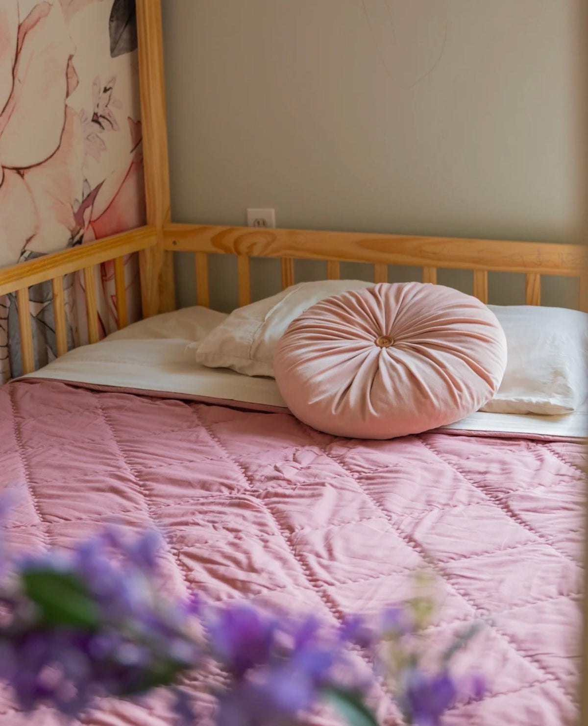 Organic Cambric Cotton Comforter – All-Season